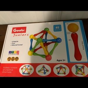 Goobi Juniors 40 piece construction set